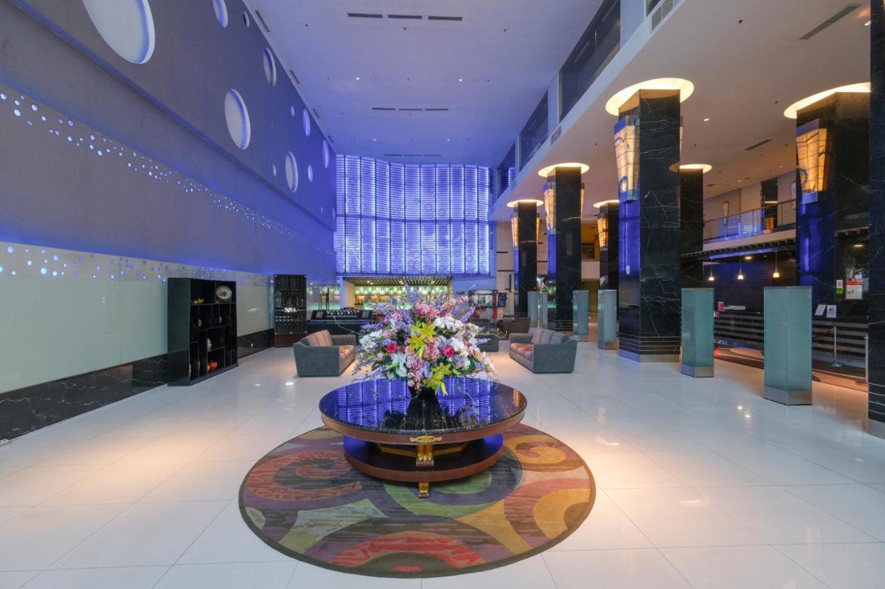 Swiss-Belhotel Mangga Besar Jakarta Exterior photo